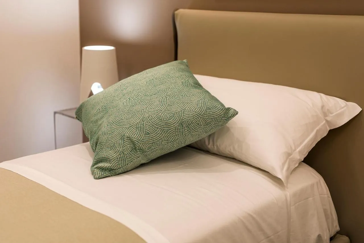 Morpheus Rooms Naples Guest house