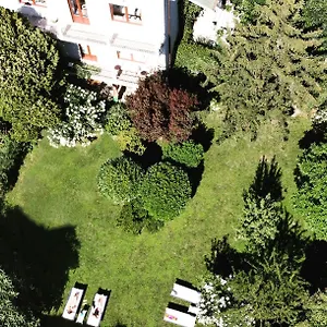 https://villa-aida.it-lombardy.com