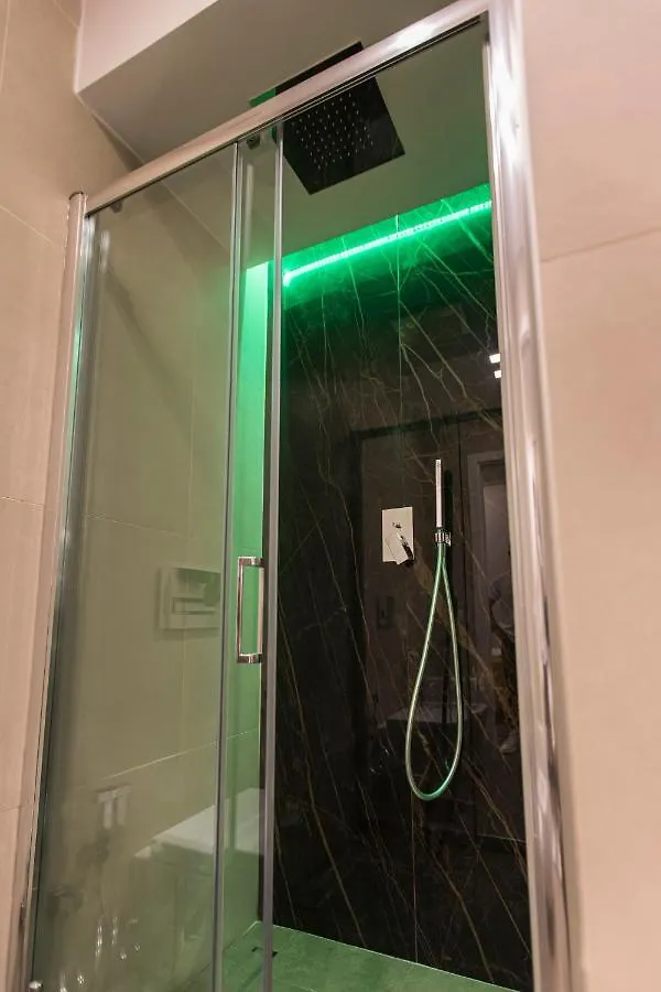 Morpheus Rooms Naples Guest house